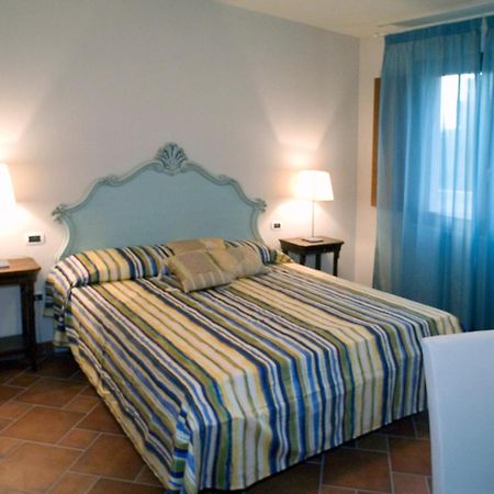 Le Corti Del Sole Residence Вентурина Экстерьер фото