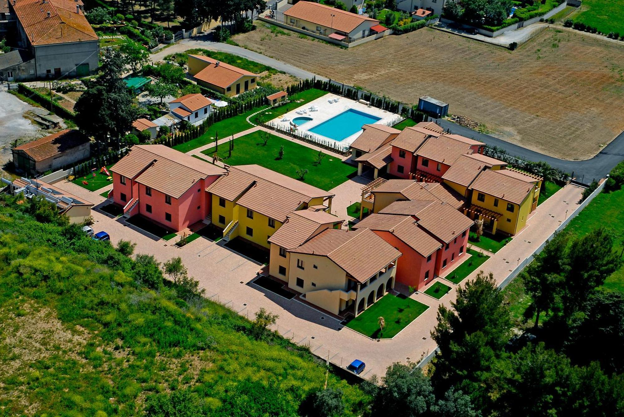 Le Corti Del Sole Residence Вентурина Экстерьер фото