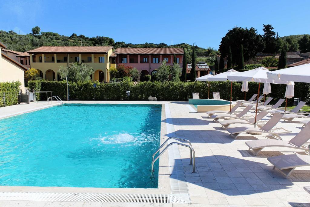 Le Corti Del Sole Residence Вентурина Экстерьер фото