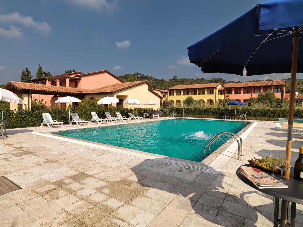 Le Corti Del Sole Residence Вентурина Экстерьер фото