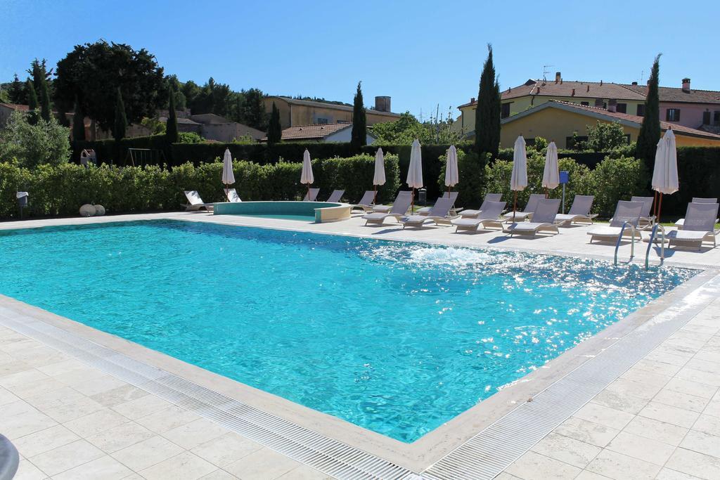 Le Corti Del Sole Residence Вентурина Экстерьер фото