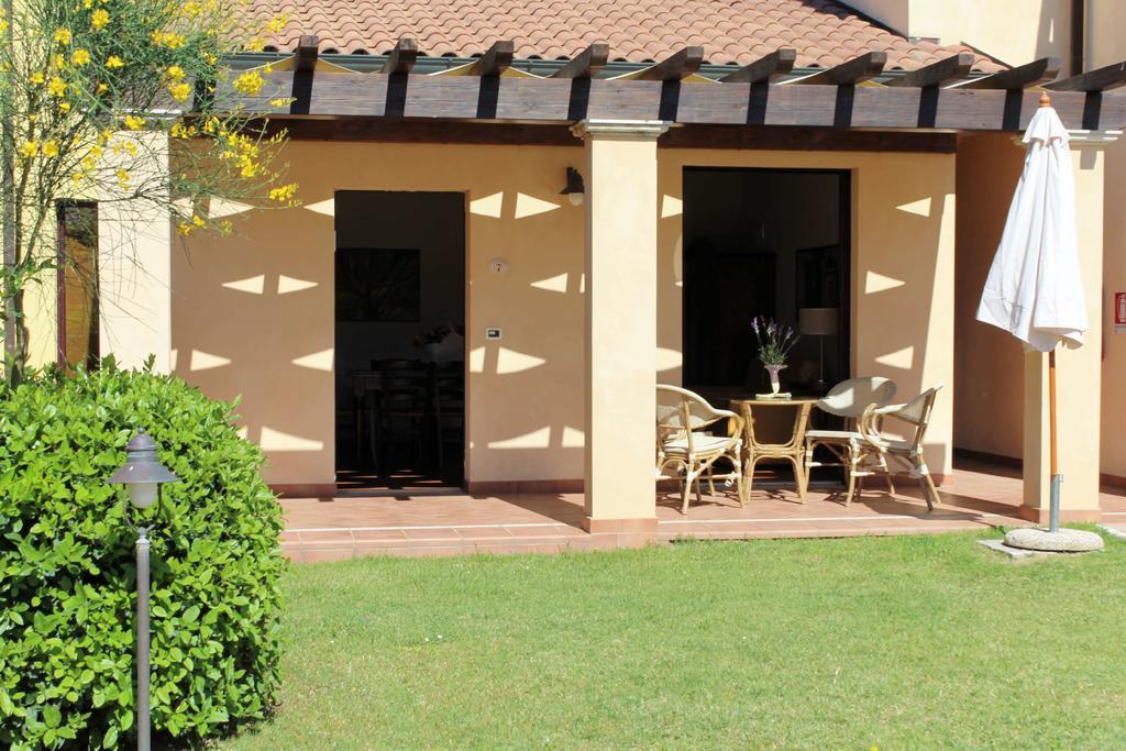 Le Corti Del Sole Residence Вентурина Экстерьер фото