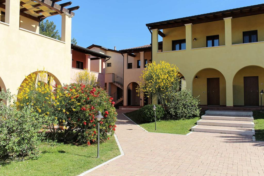 Le Corti Del Sole Residence Вентурина Экстерьер фото