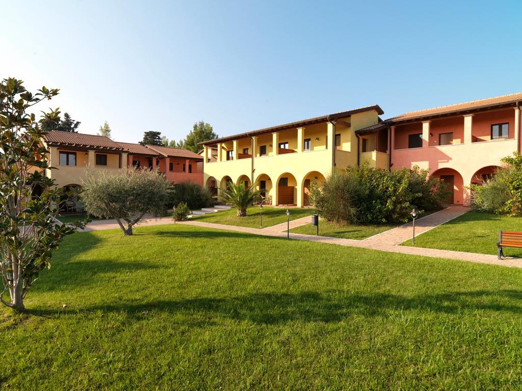 Le Corti Del Sole Residence Вентурина Экстерьер фото